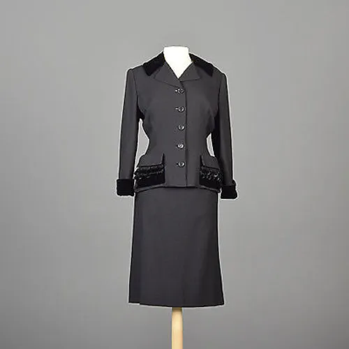 1950s Black Skirt Suit with Hourglass Shape