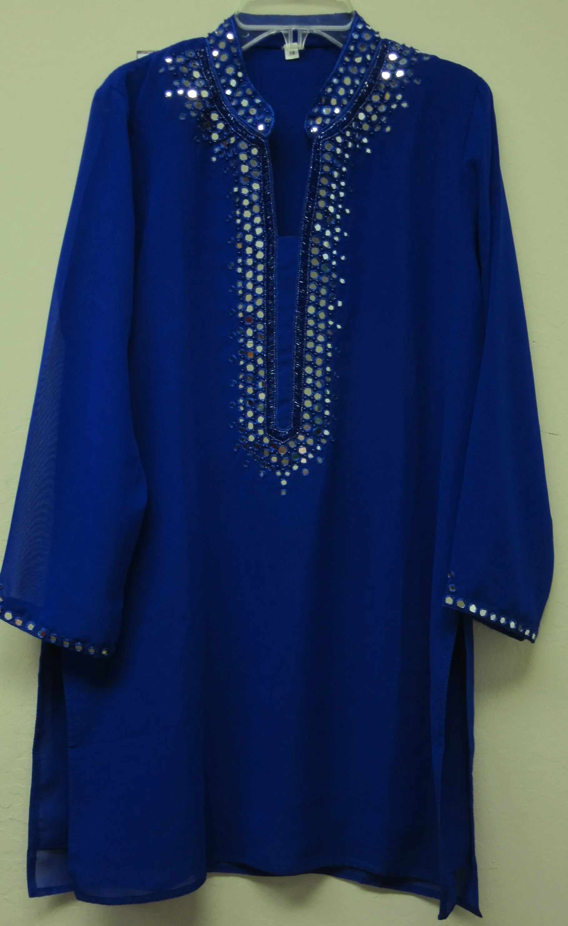 Blouse 8987 Solid Color Georgette Gold Detail Cocktail Wear Medium Size Kurti