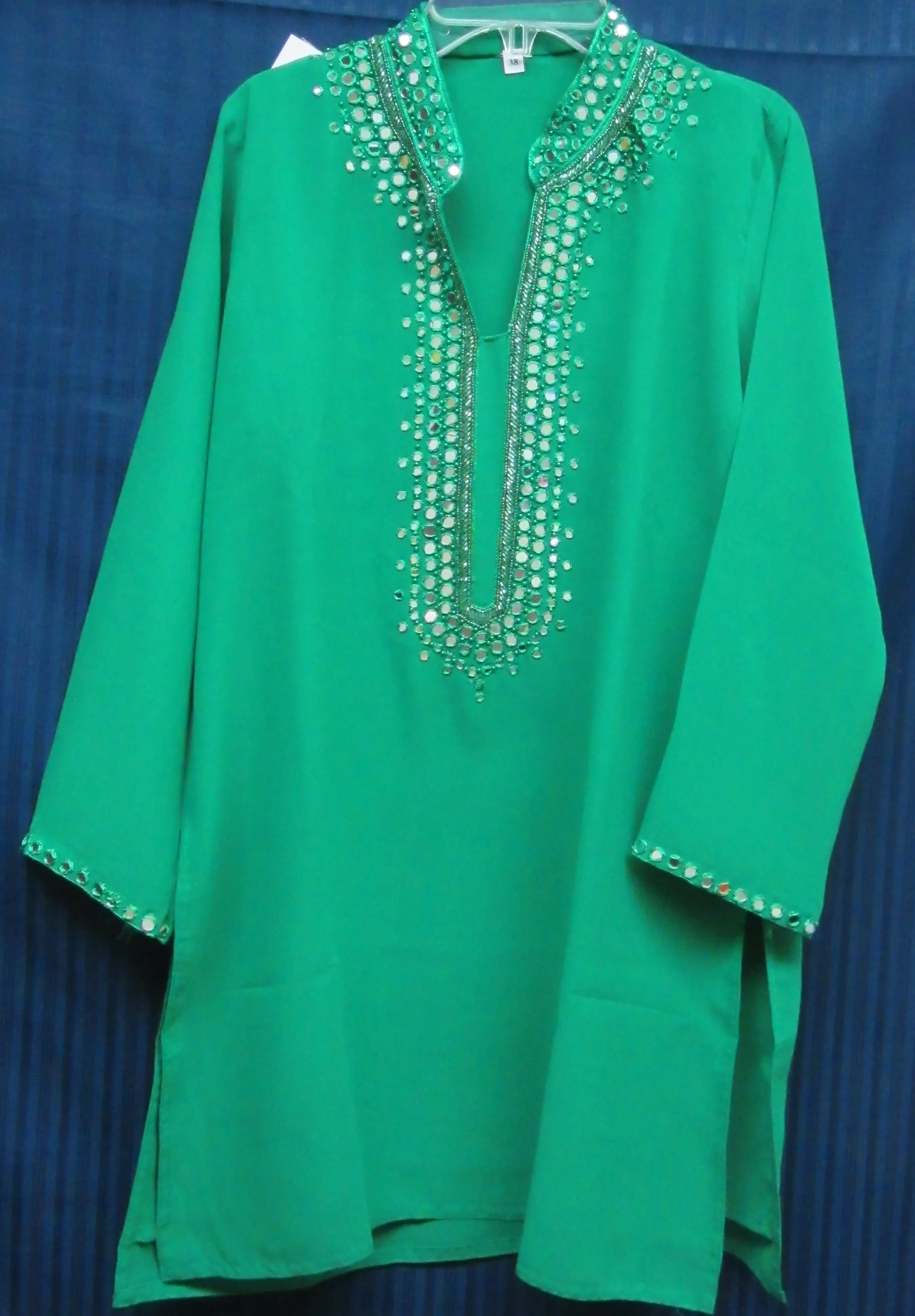 Blouse 8987 Solid Color Georgette Gold Detail Cocktail Wear Medium Size Kurti